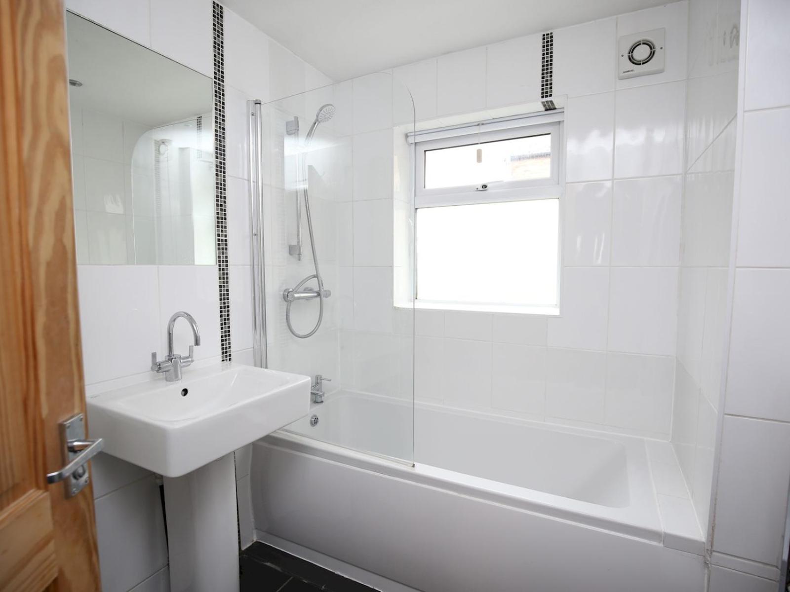 הוילה Sunny Victorian 2Br Townhouse Oxford Pass The Keys מראה חיצוני תמונה