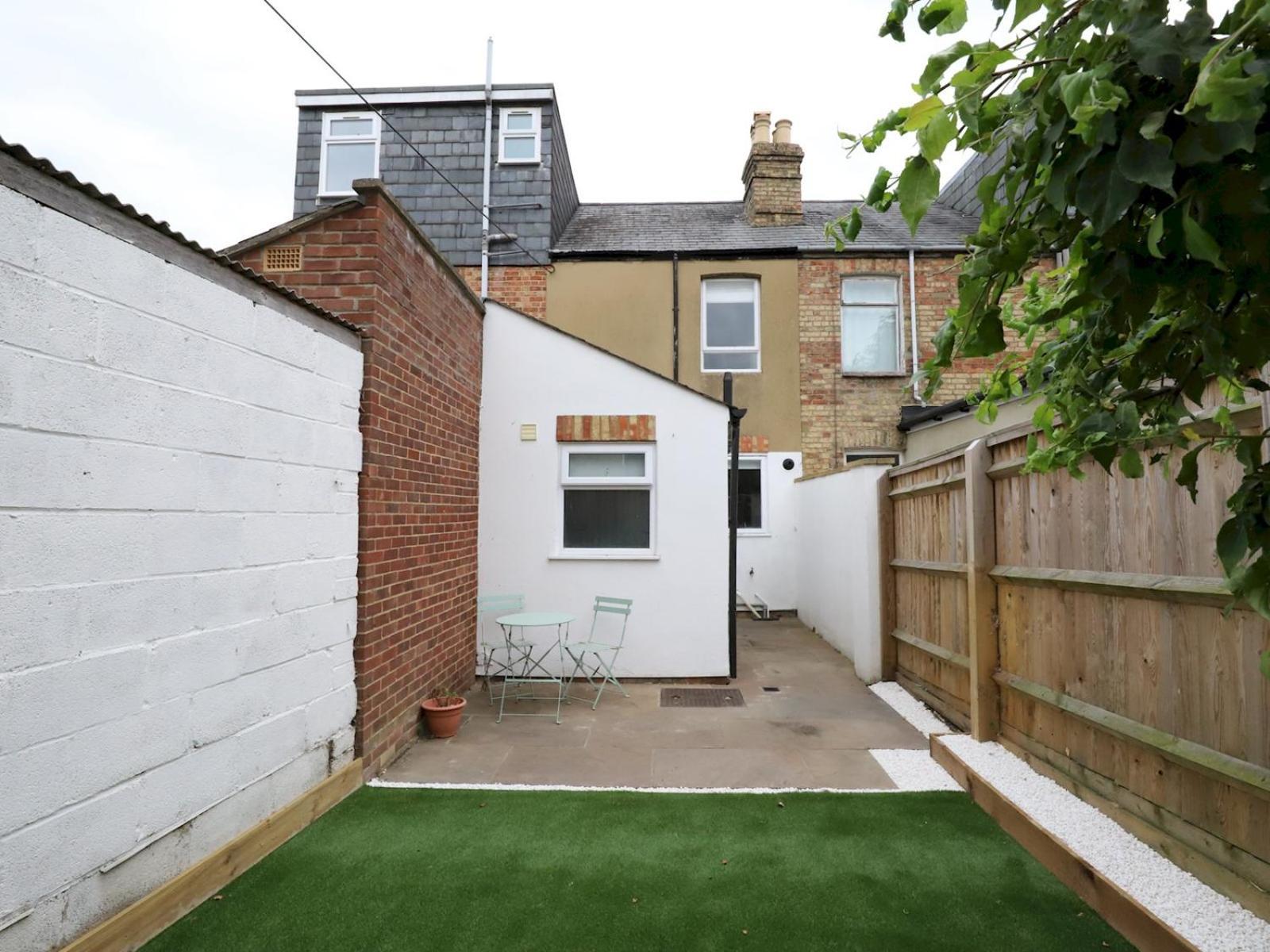 הוילה Sunny Victorian 2Br Townhouse Oxford Pass The Keys מראה חיצוני תמונה